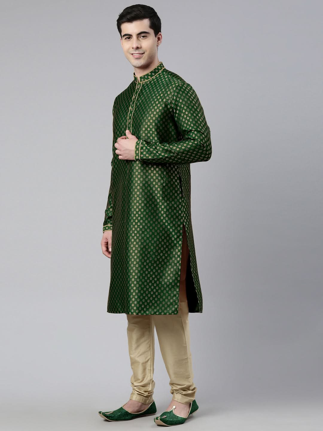 Green Banarasi Fesive Kurta Set